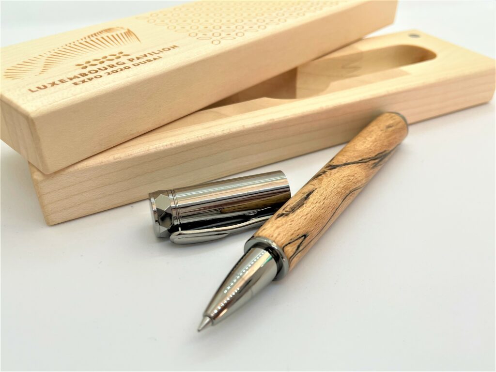 wooden pen shop
